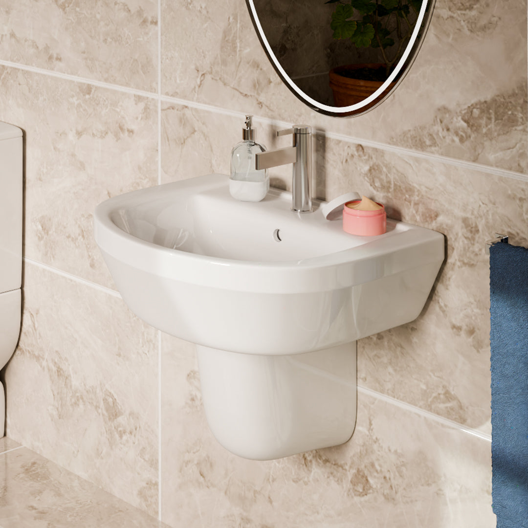 ( طلب مسبق )  حوض حمام بالعامود المعلق فيلروي اند بوخ افينتو 5A456001 ابيض 60 سم بمجموعة التثبيت