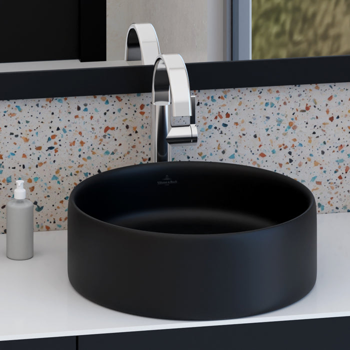 ( طلب مسبق )  حوض فوق الرخامة فيلروي اند بوخ سبواي 5A434438 اسود مط 44 سم بمجموعة التثبيت