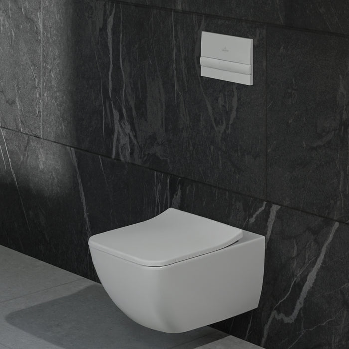 ( طلب مسبق )  مرحاض معلق فيلروي اند بوخ فانتيشللو 4611B301 ابيض لامع ريمليس بالسيديلي ذاتي الغلق والمقبض والشطاف الداخلي ومجموعة التثبيت